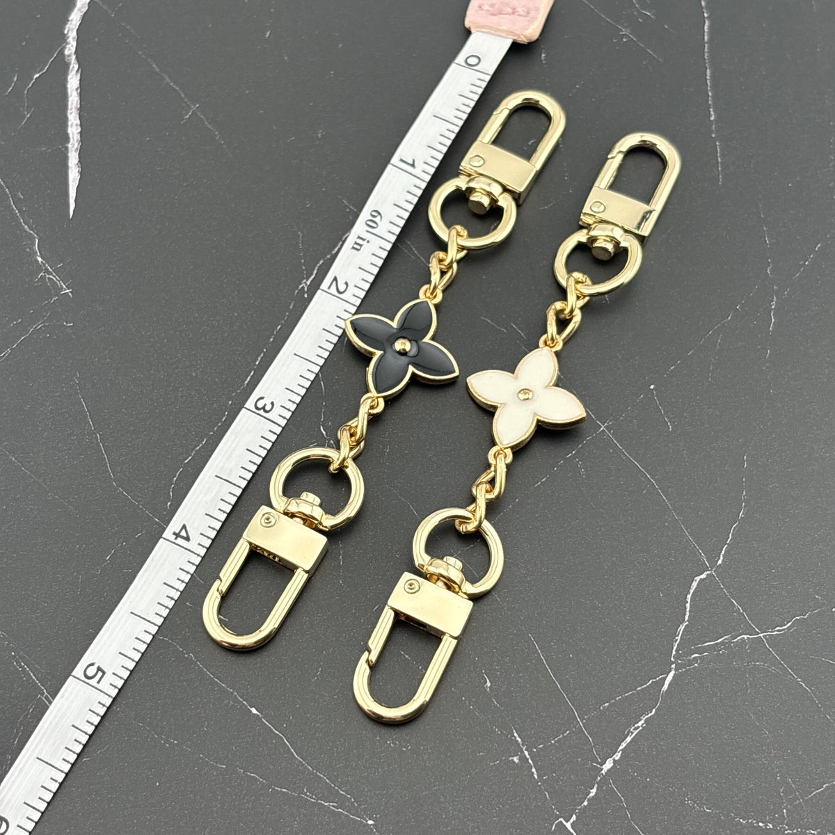 Strap Extender Motif