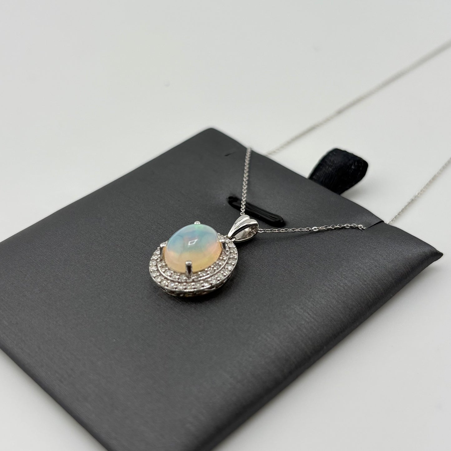 1.5CT Opal Necklace with Diamonds