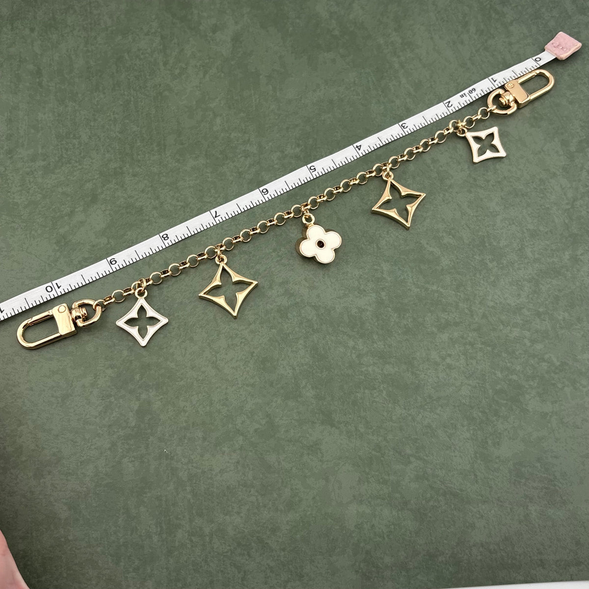 5 Mixed Motif Bag Charm White