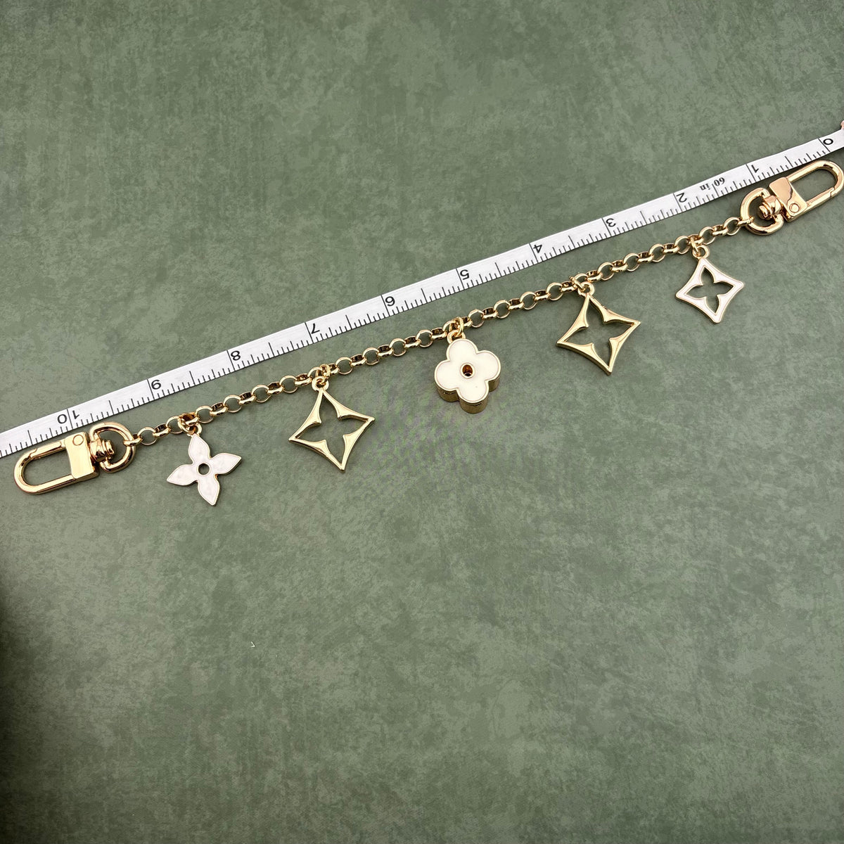 5 Mixed Motif Bag Charm White