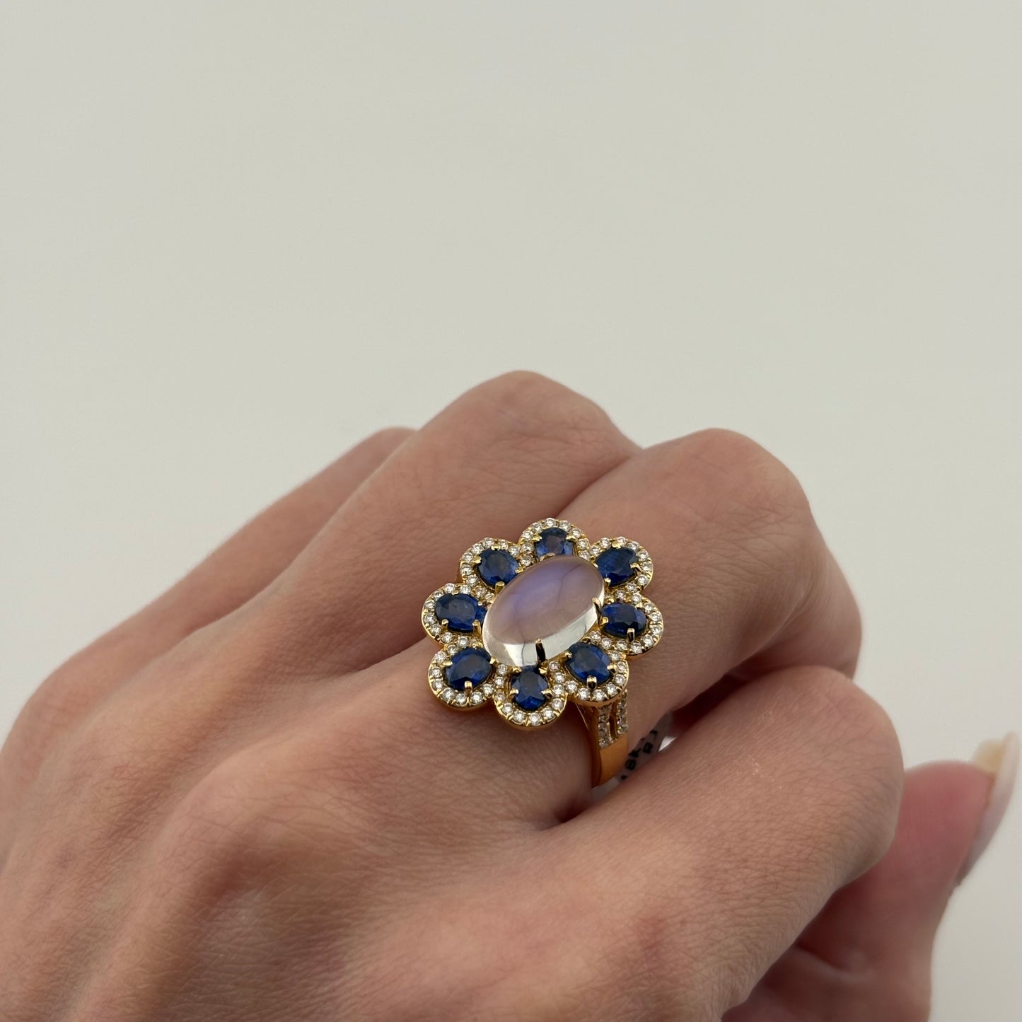 2.89 CT Moonstone, Sapphire & Diamond Ring, 18K Yellow Gold