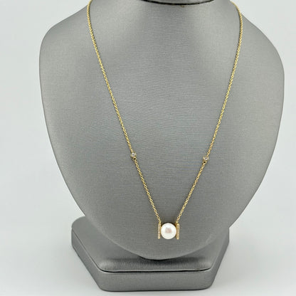 18K Yellow Gold Pearl & Diamond Station Necklace