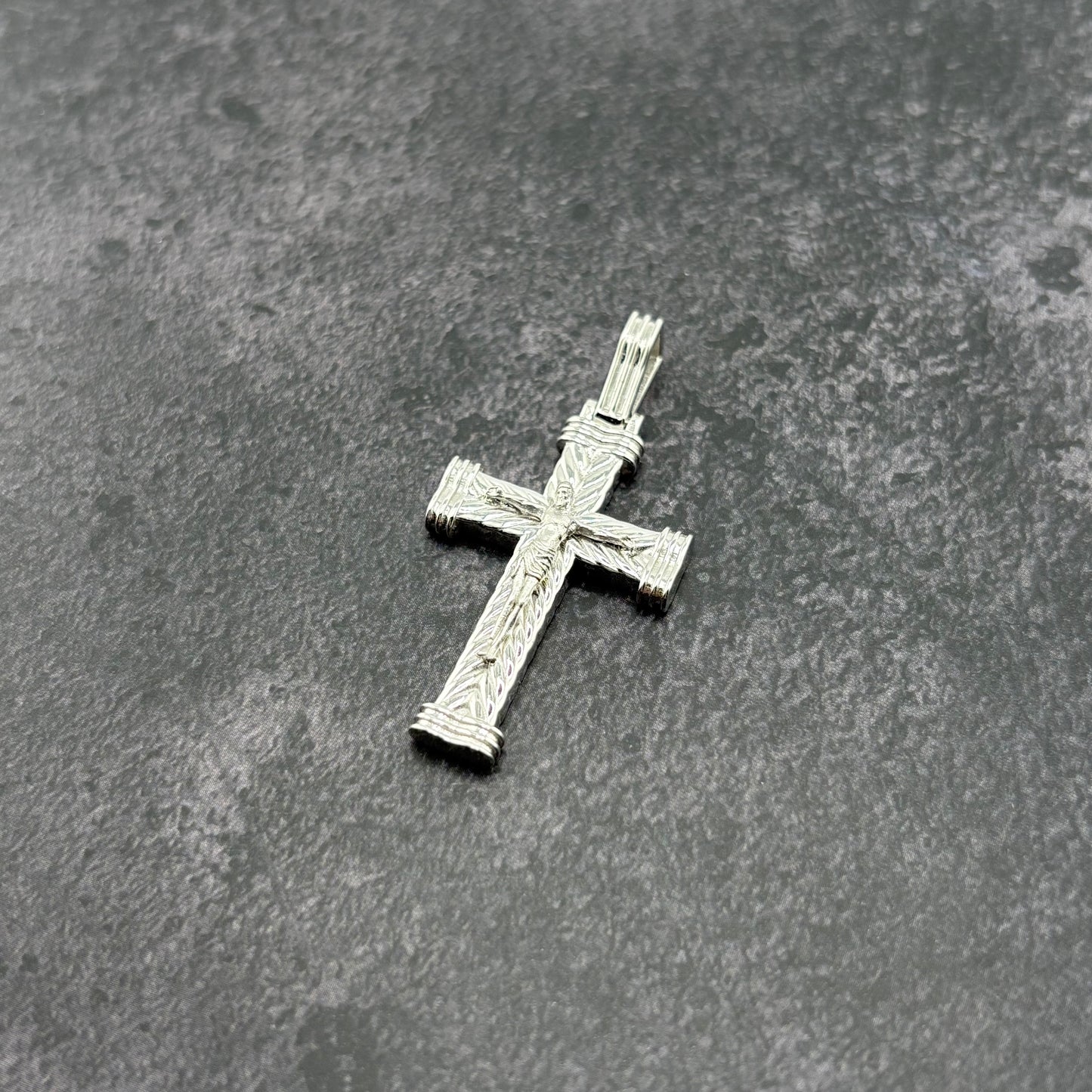 14k White Gold Crucifix Pendant