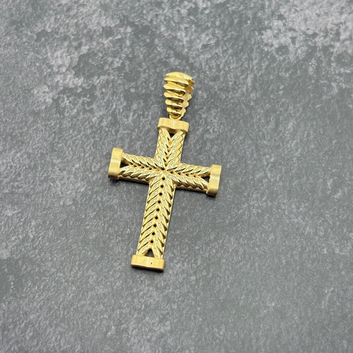 14k Gold Solid Cross Pendant