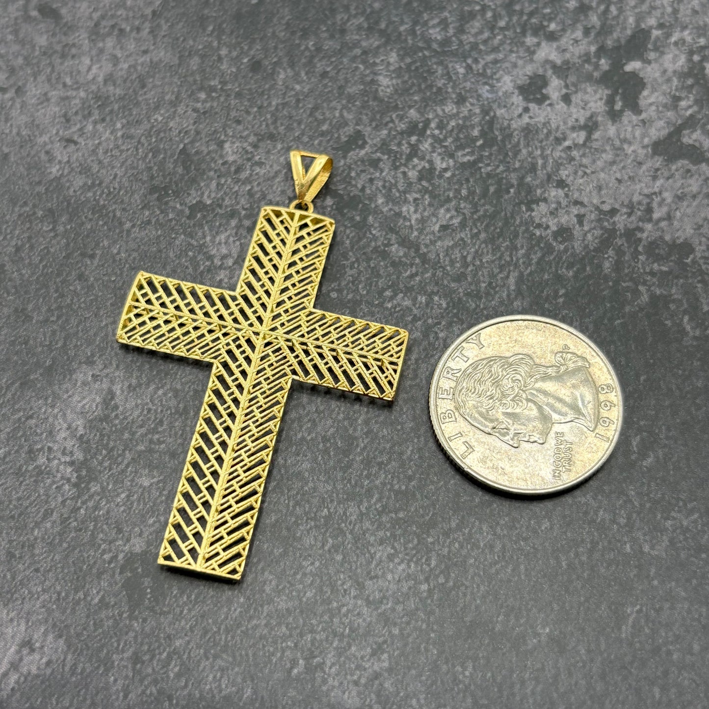 14k Gold Openwork Cross Pendant