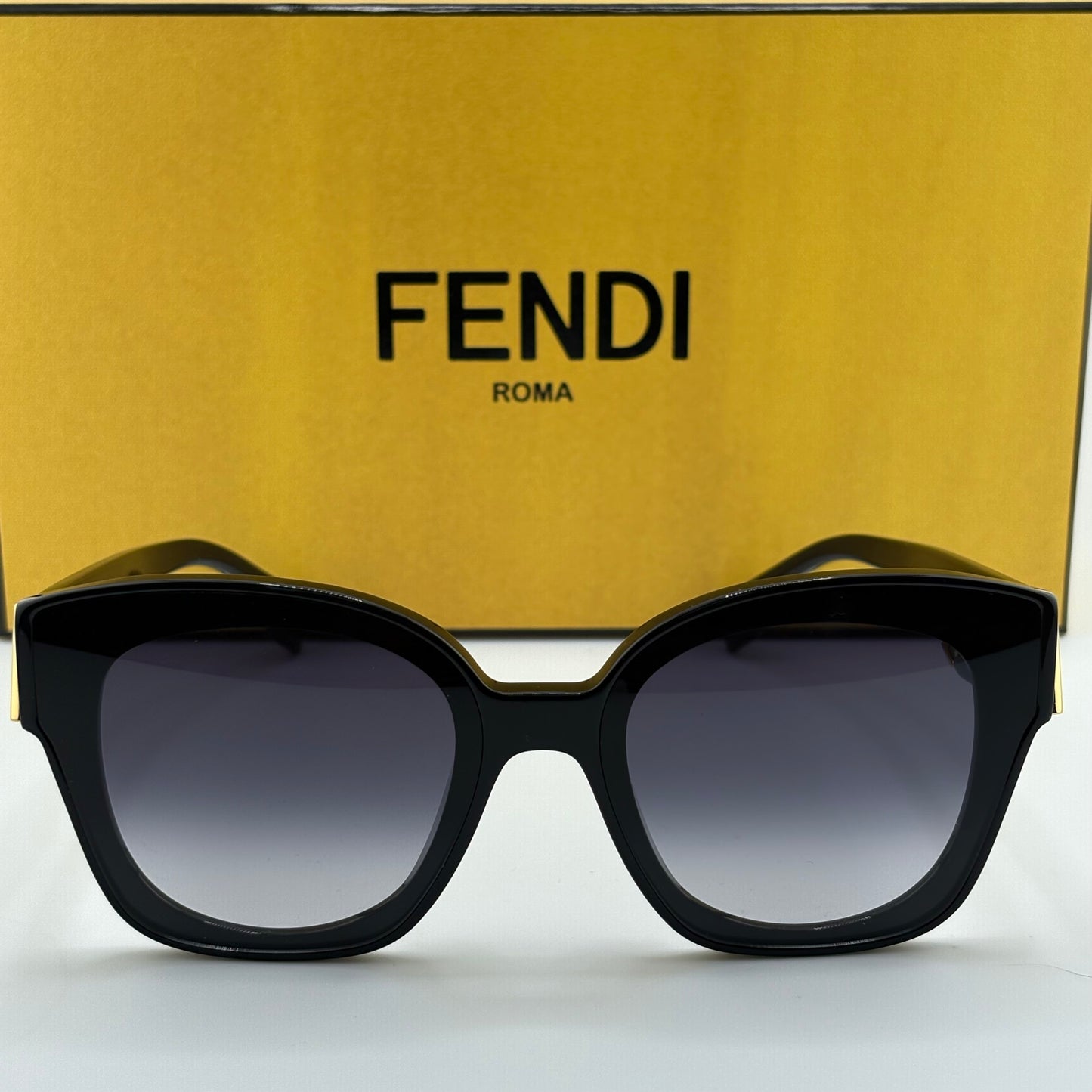 Fendi First Oversized Square Sunglasses