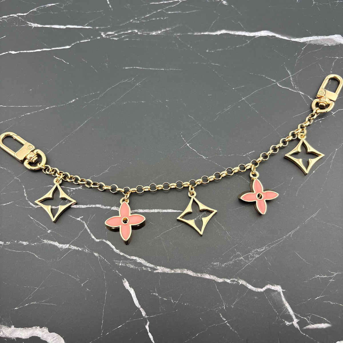 5 Mixed Motif Bag Charm Pink