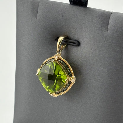 7.82CT Peridot Pendant with diamonds and sapphires, 14k