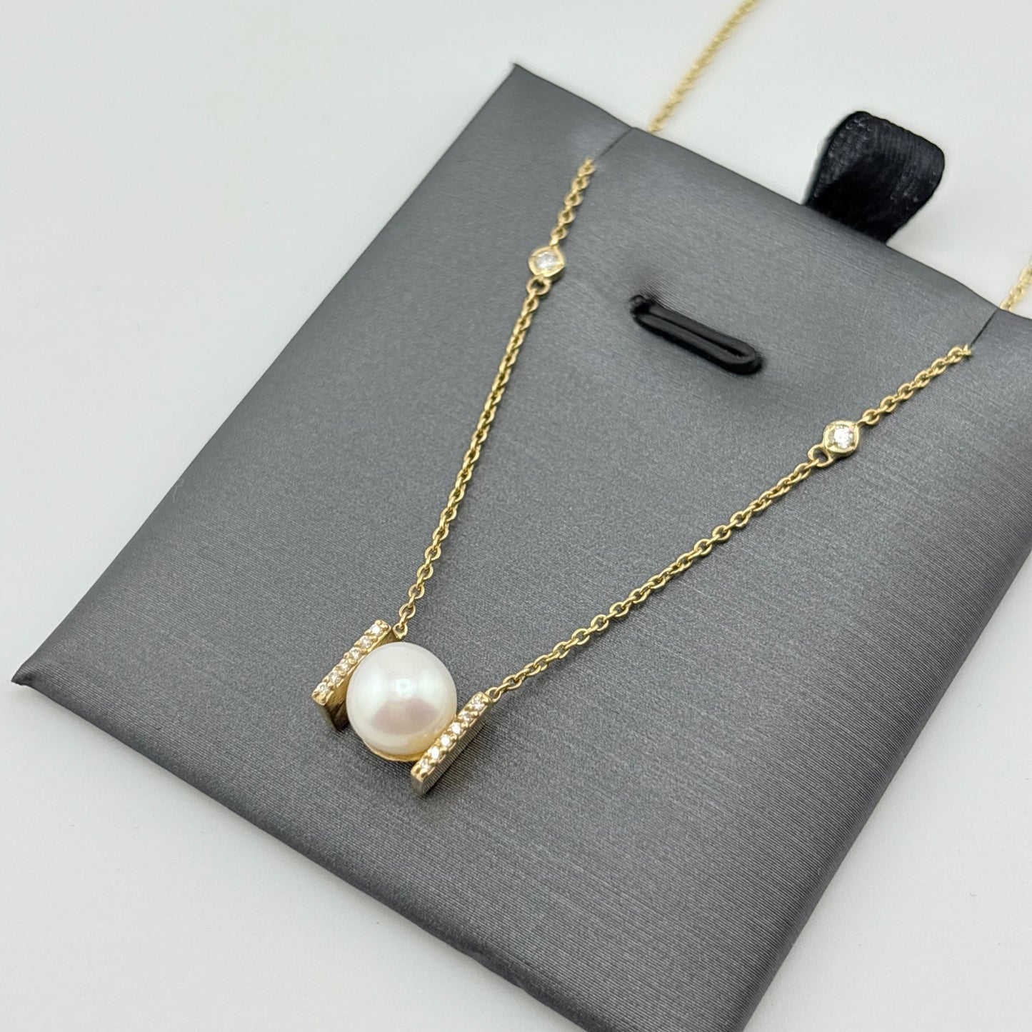 18K Yellow Gold Pearl & Diamond Station Necklace