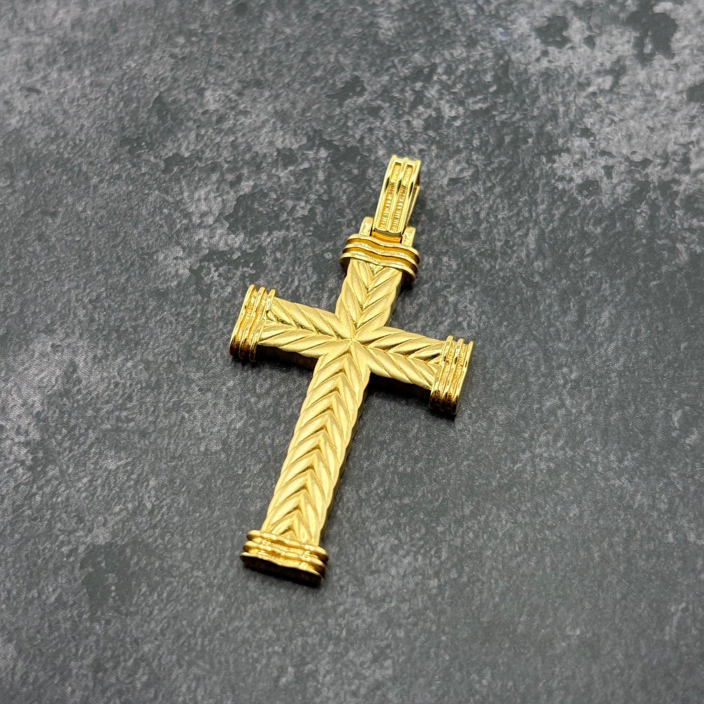 14k Gold Solid Cross Pendant