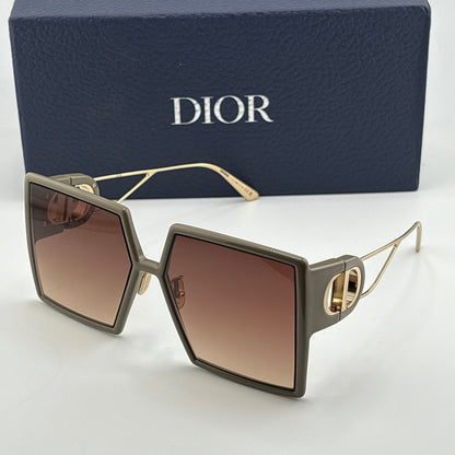 Dior 30Montaigne SU Sunglasses
