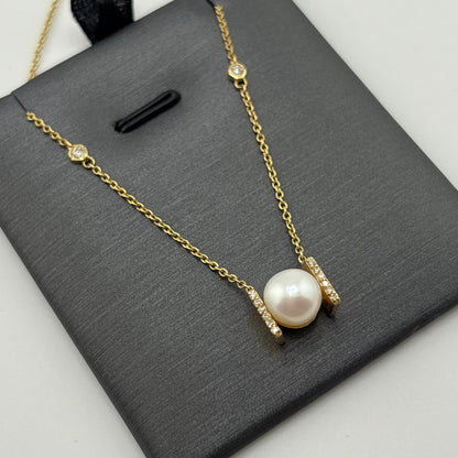 18K Yellow Gold Pearl & Diamond Station Necklace