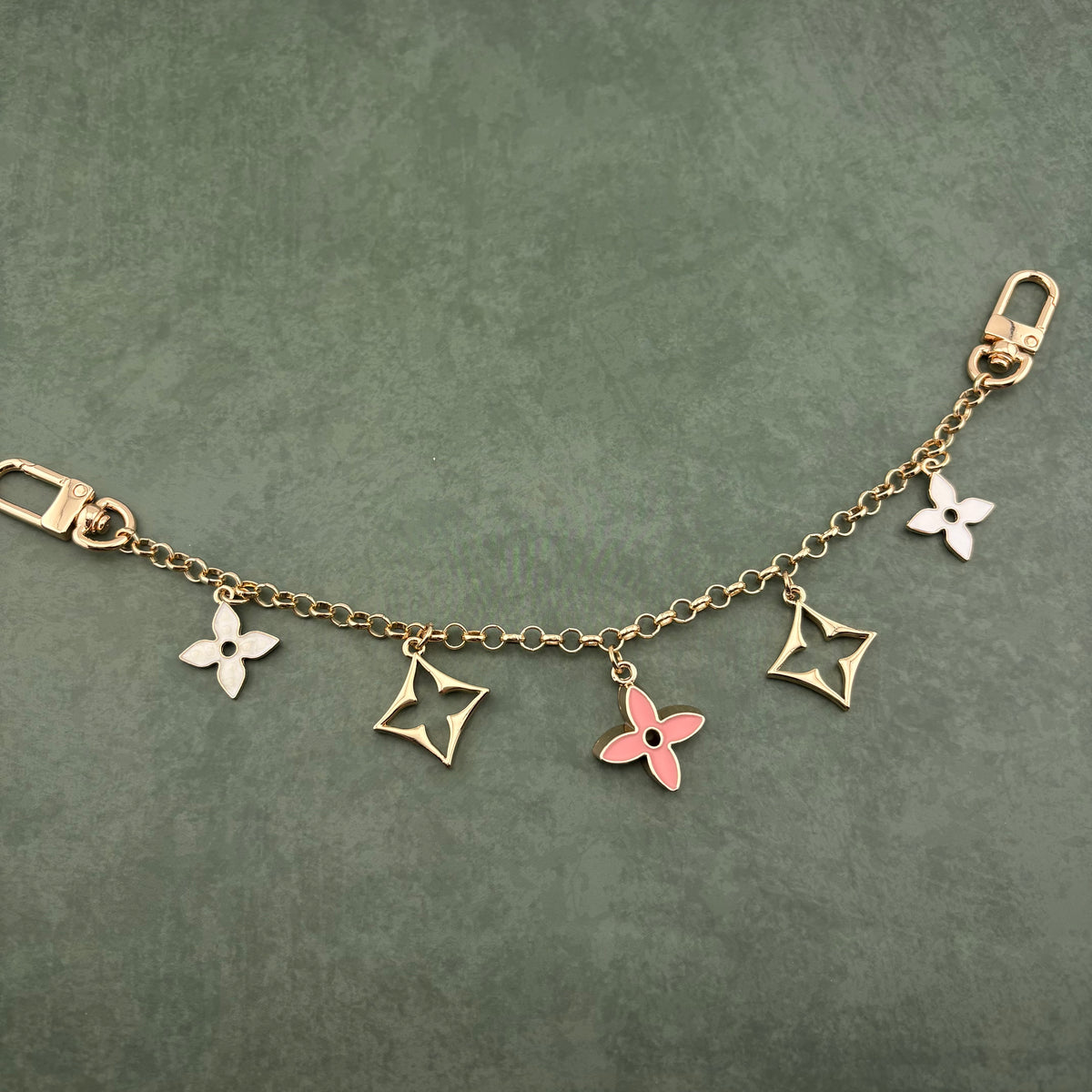 5 Mixed Motif Bag Charm Pink/White