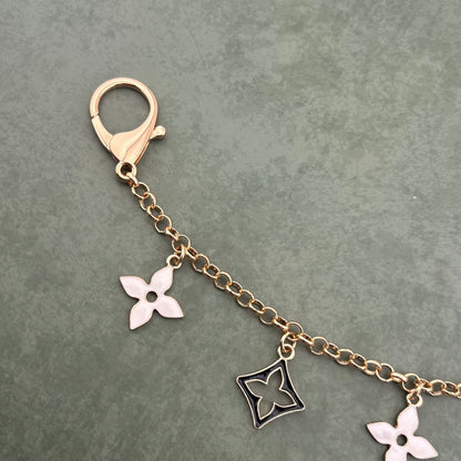 5 Mixed Motif Bag Charm White/Black Large Clasp